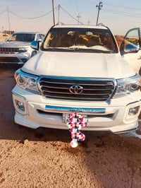 لاندكروزر • ٢٠١٣ • مكفوله