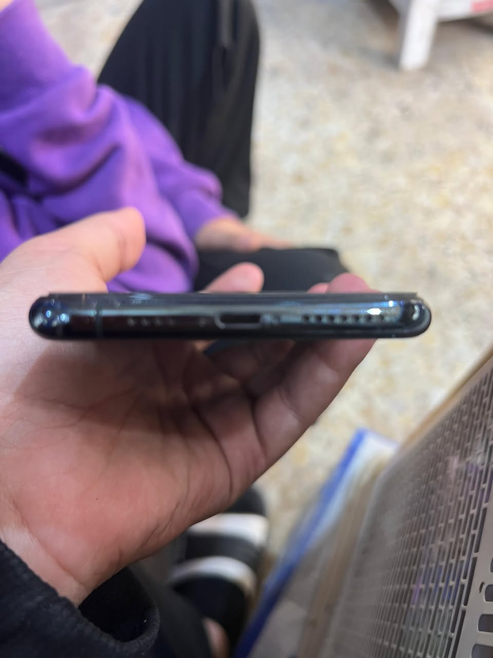 ايفون 11 pro max

ذ256

بطارية 89

مبدل شاشة فقط شاشة اصلية 

الجهاز نضيف 

مكاني الشعب 

***********

سعرة 275 قفل
