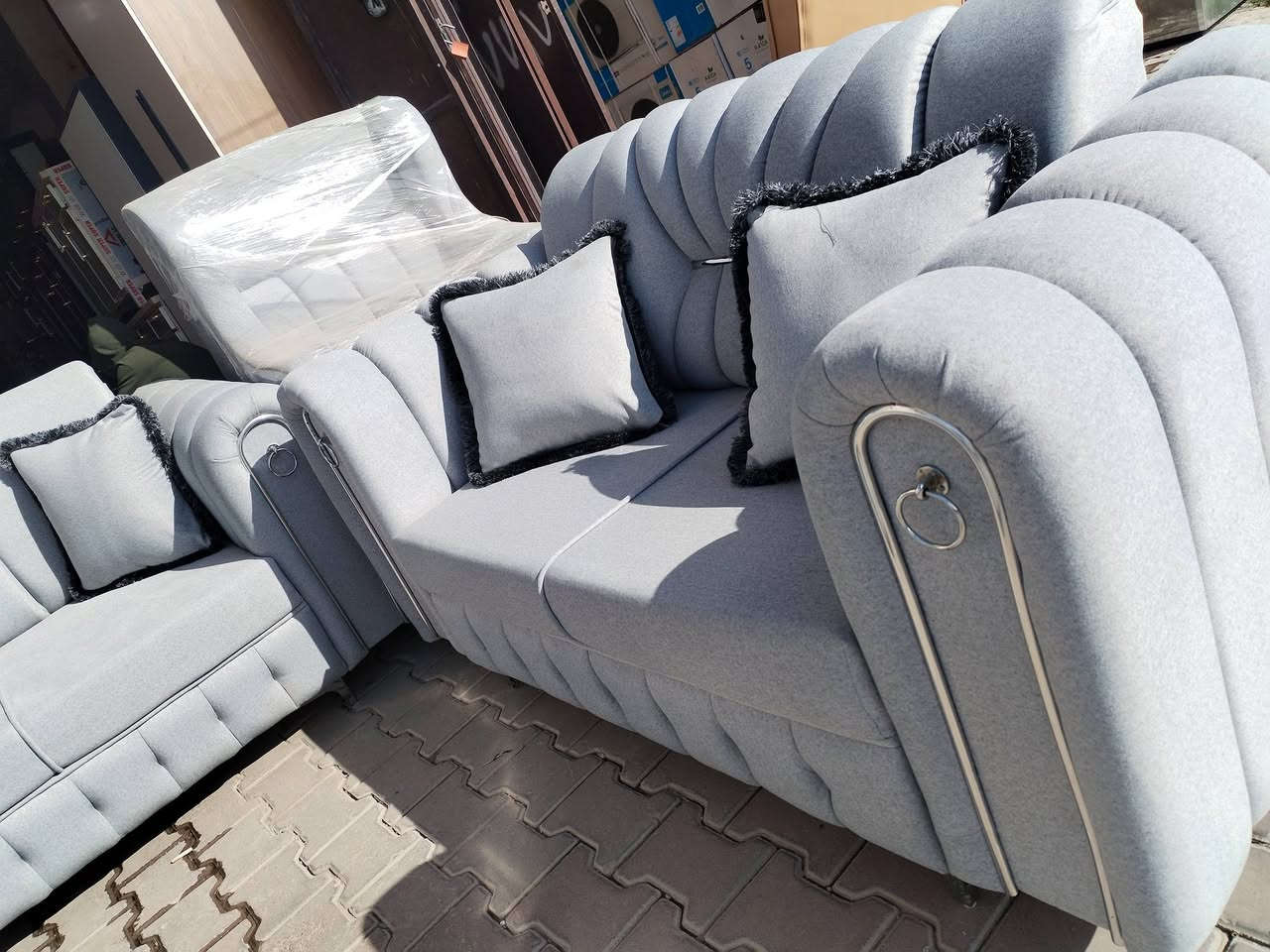 #معرض تكريت للاثاث
#متوفر خدمه توصيل او مراوس جديد بمستعمل نعمل قياس حسب الطلب ايضا زورونا
تم تجهيز احد زبائنا لكرام ديوان حسب لقياس وحسب طلب مواصفات قماش كتان اسفنج ١٠ سنتيم وخشب بلوك وبي ضمان وصل وختم باسم لمعرض عنوانا لوحيد معرض تكريت للاثاث المنزلي جديد ومستعمل العنوان
العنوان تكريت شارع لزهور لحولي مقابل مدرسة كنوز لهليه مجاور مجمع رداد للنشايه
*********** وتساب واتصال
*********** تصال وتساب
*********** تصال 
توصيل مجاني لبيت
