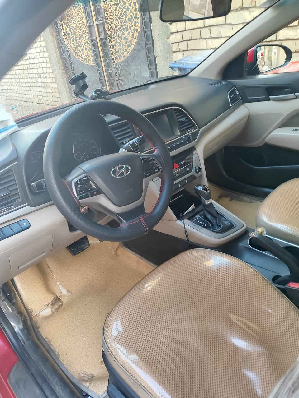 النتر موديل 2017رقم نكليزي بسمي هزه جديده سنويه جديد 
صدر جديد تخم تاير جديد سياره جاهزه من كلشي مكينه كير 
مكفوله ما مفتوح سياره وارد امريكي حدثه جاملغ المامي بس مصبوغ بنيد ما بدل نفسه مصلح سياره كله ليبل واحد مكاني بغداد زعفرانيه الاستفسار ***********السعر سياره 118وبيه 
مجال لشراي شي بسيط
