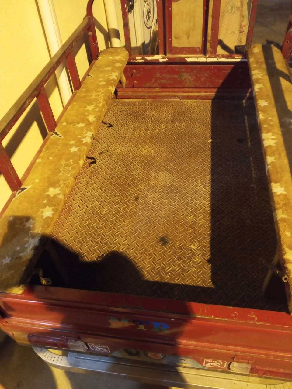 مصطبات للبيع بسعر مناسب مكان كوفه تصال  ***********
