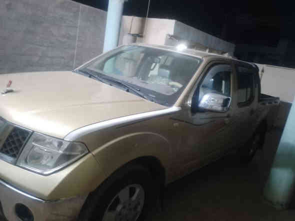 نيفارة موديل 2008 لون ذهبي السيارة كلش جديدة كلها علبلاد قطرة صبغ مابيها تحويل ثاني يوم انامكلف بل نشر خابرو صاحب الرقم الي بل نشر جاهزة السعر90 /***********
