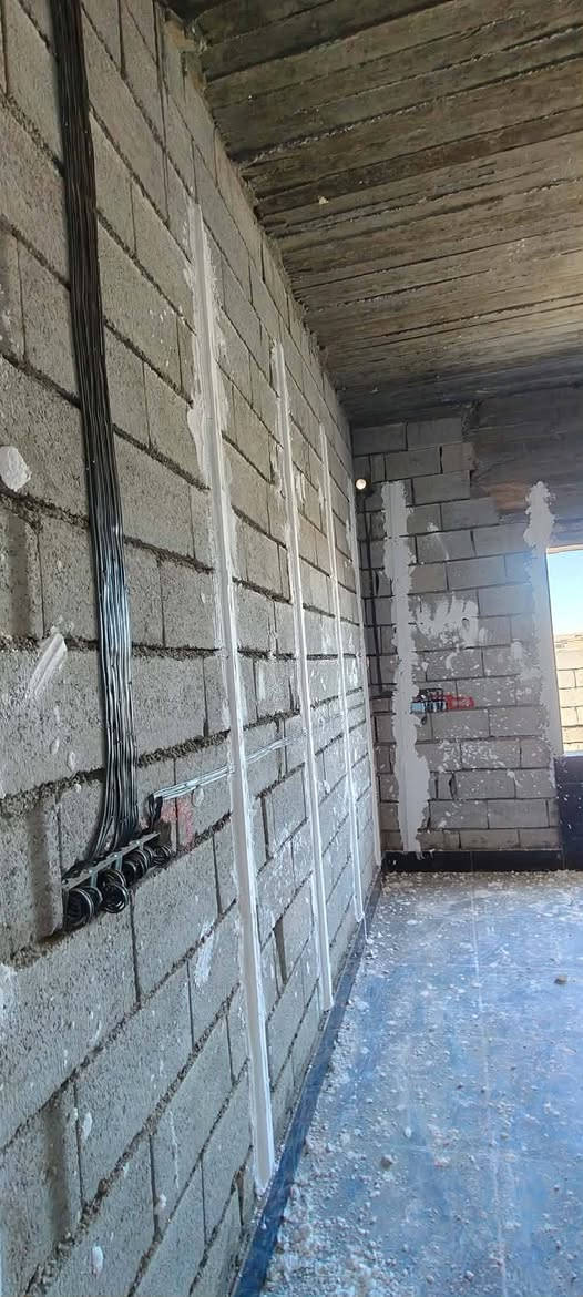 كادر لبخ جص شغل عالمساطر #من_الموصل  البيت يطول 3إيام المبيت ابنفس البيت النشتغلو التزام بالموعد وأتقان بالعمل تصل*********** والي يريد شغل مرتب وتلف ماكو  شتغلت بيوت عديدة في الشركاط  جميله بعاجه سكنيه الخضرانيه الفليته
