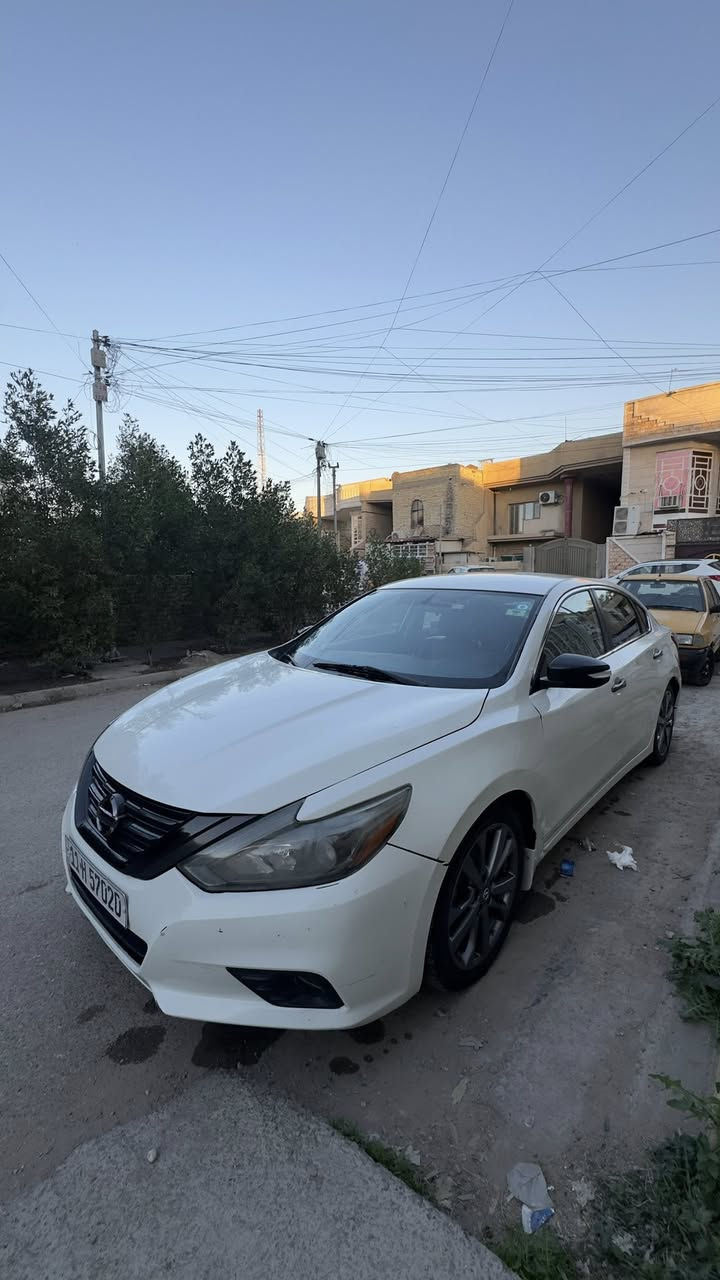 التيما 2018 sr
سيارة نظيفة عليها ادامة جديدة 
لايتات زينون 
مواصفات sr معرفة 

شاشة كار بلي 

تدفئة كشنات +ستيرن 

تشغيل عن بعد 

ابواب بصمة 

ماشية 86446 mi 

ضربة سيارة موضح بالصور 

السعر 130$ وبيه مجال بسيط 

***********
