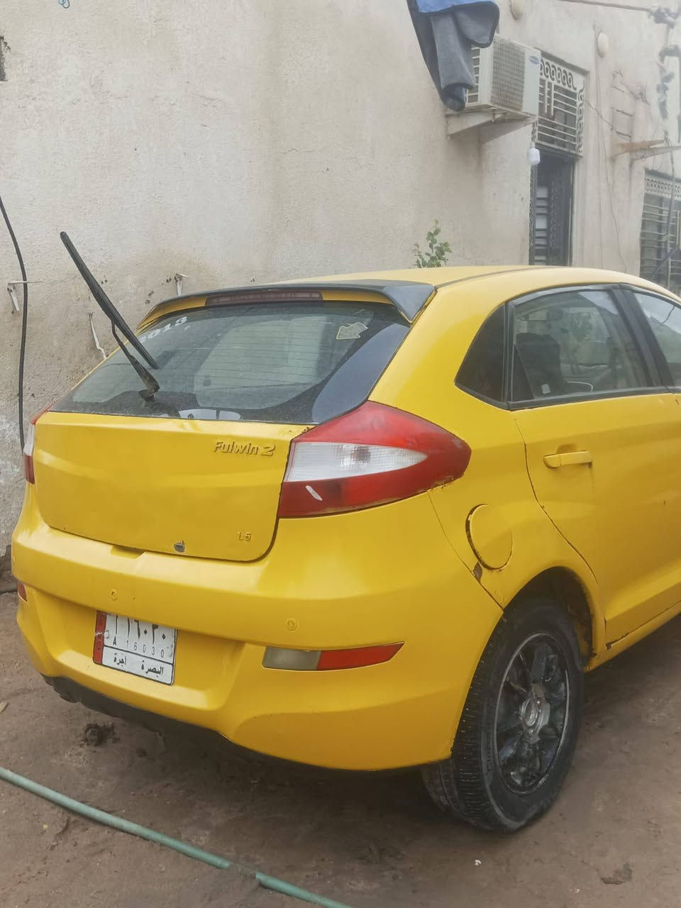 السلام عليكم شيري فلاوين مكينه وكير كورلا بيكاشتو تحويل شوكت ماتريد مطلوبه تقريبا 500 الف ع المشتري سعر 30 وبيه مجال حك الجيه مكاني البصره شط العرب الكباسي رقم ***********
