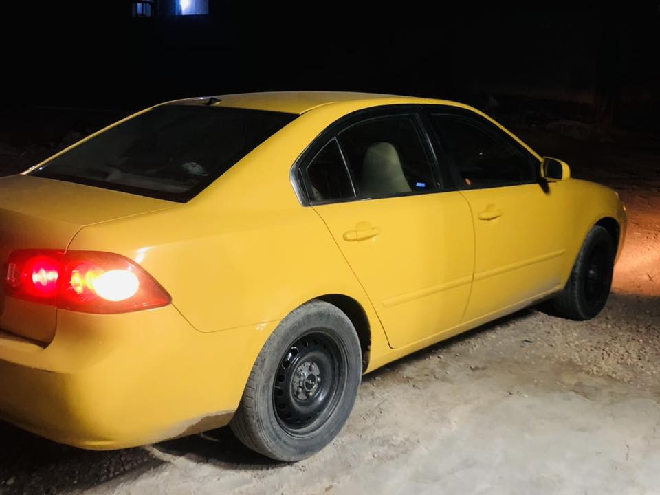 السلام عليكم للبيع اوبتما موديل 2008وارد امريكي حادثه جاملغ خلفي محرك 2400 غاز بانزين رقم بغداد انكليزي تحويل مباشر مصفره هيئه وغرامات سياره جديده مال جناي معايزه كلشي مكان السياره بابل رقم الهاتف *********** 
السعر 90 وبيه مجال
