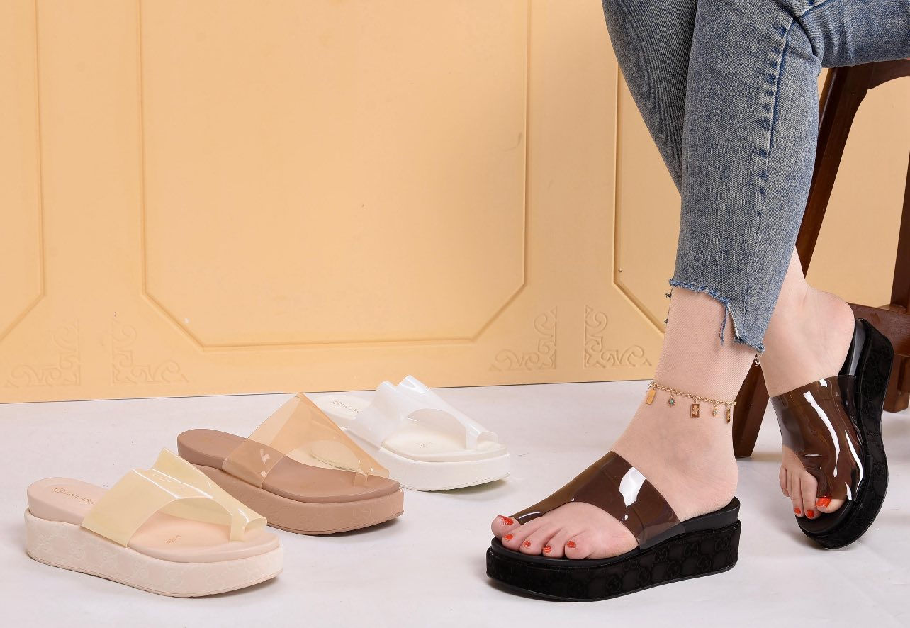 شحاطة نسائي شفاف ماستر كوالتي حديد صيفي جملة فقط ((***********))واتساب
https://t.me/+gzEp9pRiIu9lMTEy
