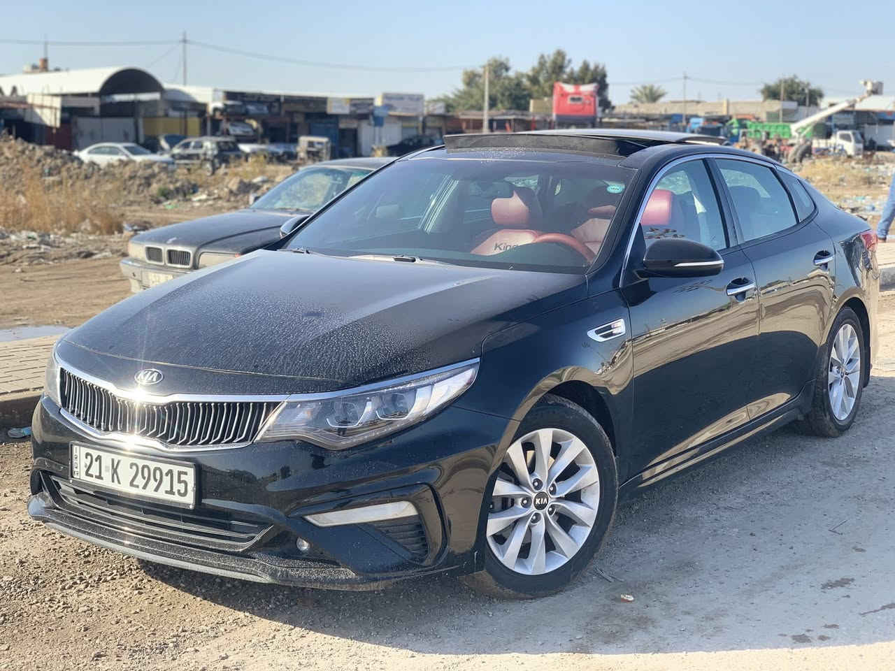 كيا أوبتما 2018 شكل 20
مواصفات EX فول 1/1 
رقم سليمانيه باسمي تحويل او وكاله 
السعر 134 وبيها مجال 
العنوان بابل/ الاسكندريه
صور الحادث والسونار بالمنشور
***********
