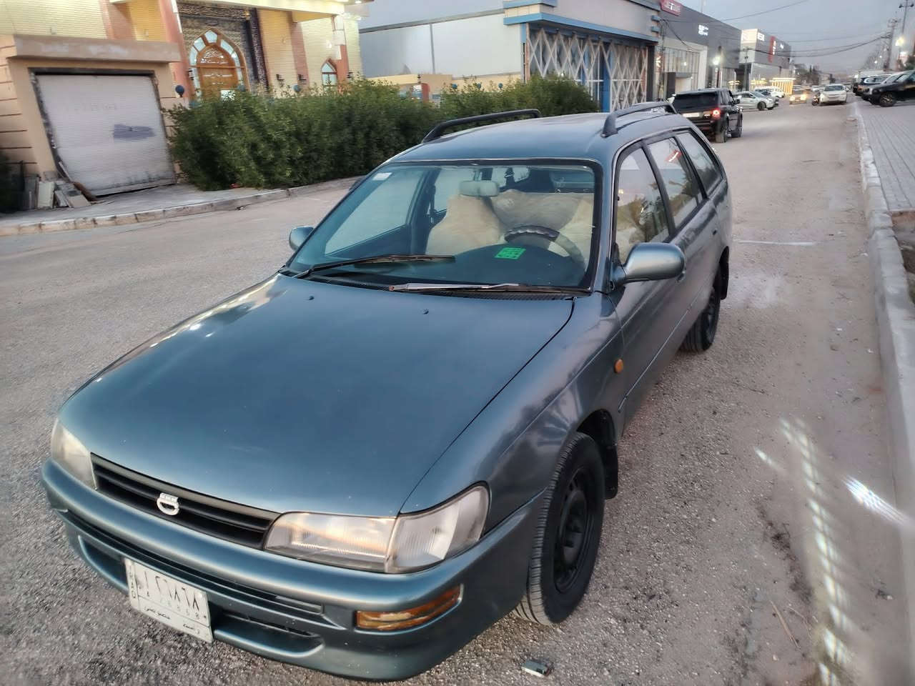 السلام عليكم 
سيارة مكفولة كفالة عامة جاهزة سنوية نافذةب٢٠١٩ مصبوغة عام للجمالية مكينة كير حدادية تخم تاير كله جديد مالكها أقاربي السعر ٥٣ وبي مجال 
***********
