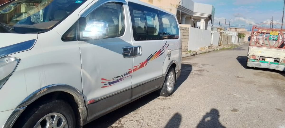 السلام وعليكم استاركس للبيع موديل 2009 محرك وكير شرط بيها ملاحظات صبغ السعر 135 وبيها مجال ***********
