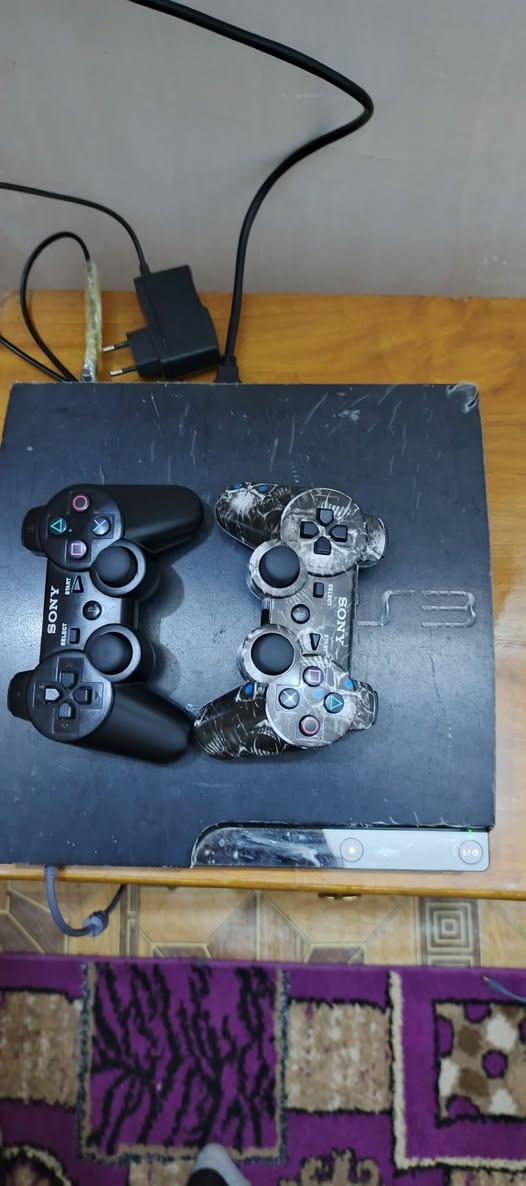 سلام عليكم شباب بلي ثري سلم البيع جهاز جديد سعره 120 مكاني كوت فلاحيه هاذه رقمي ***********
