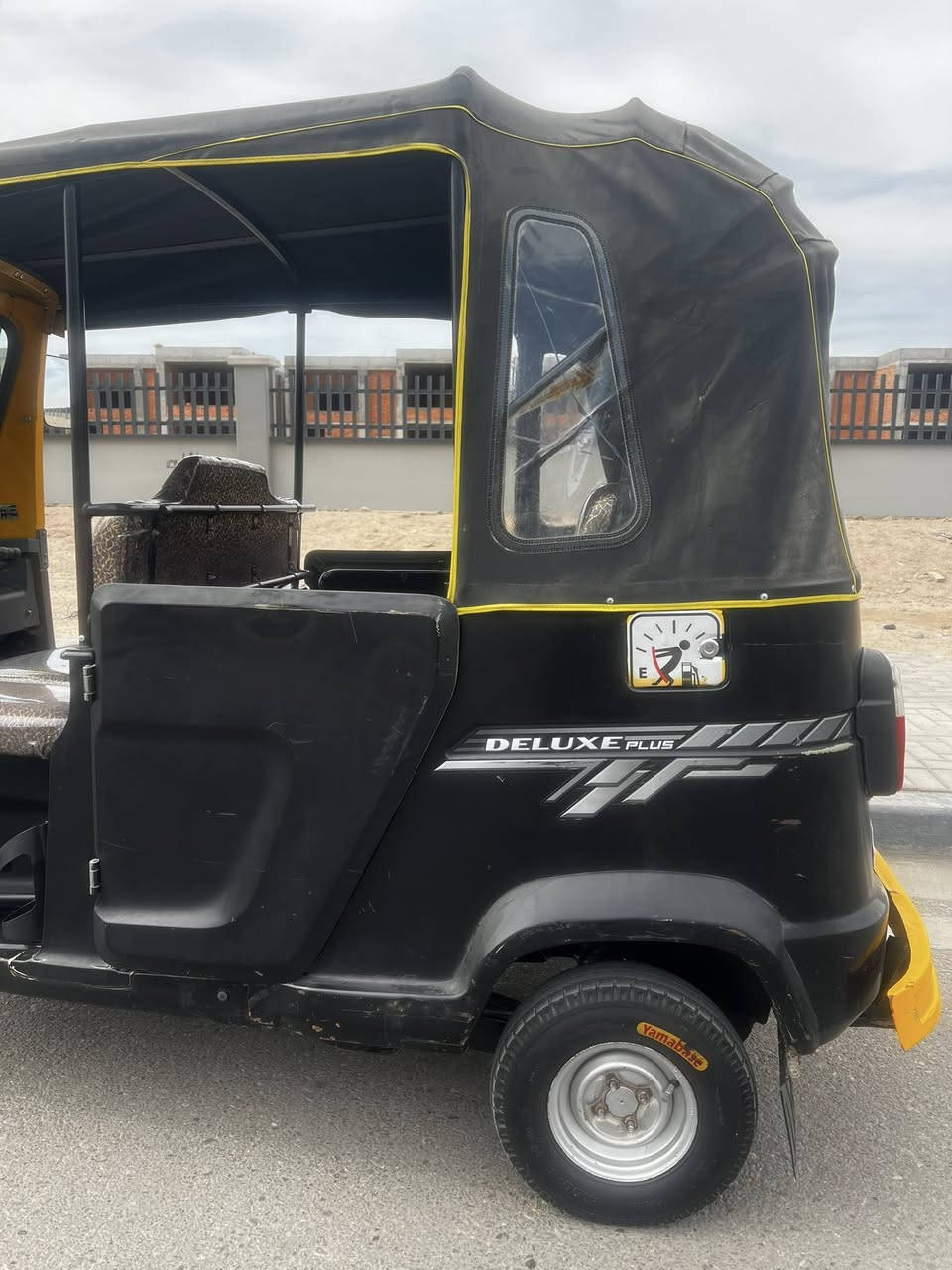 تكتك Tvs
2021 طالعه بـ 2022 شهر 6  
 التكتك بأسمي سنويه ورقم
كشر ومكينه كفاله
تكتك حلوه وجاهزه 

العنوان البصره  
*********** اتصال + واتس اب / ما متواجد ع الفيس
