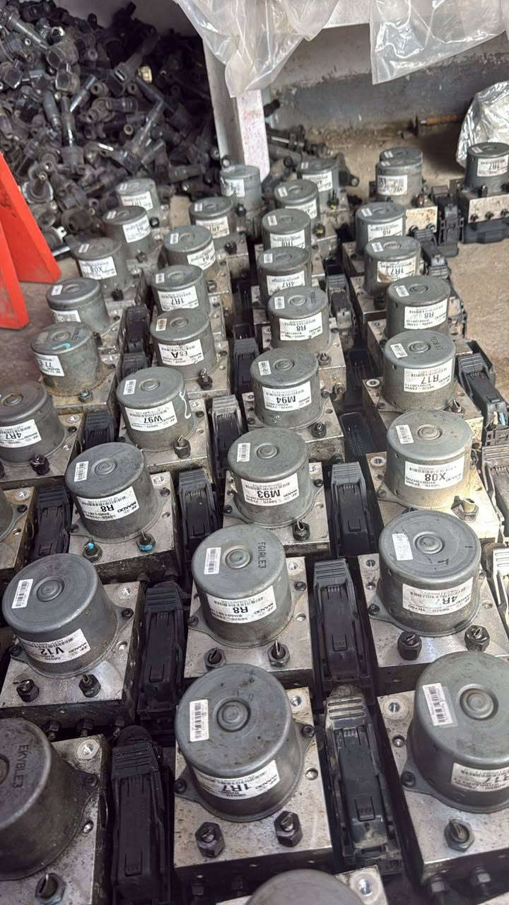 جعفر البهادلي لتجاره جميع قطع غيار السيارات الكوريه
 [وارد امريكي وارد خليجي ]✓
#اختصاص _ ماطور ستيرن كهربائي  
#اختصاص _ ABS بريك 
#اختصاص _ مبخره بانزين 
يوجد لدينا توصيل إلى جميع محافظات العراق 
❤️ ميسان /العمارة
📞 ***********
وتساب ***********
