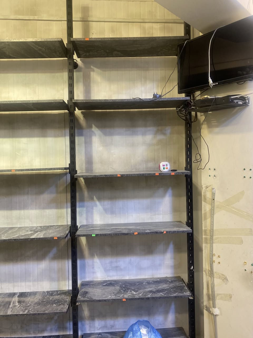 رفوف خشب اي دي اف كامله مال محل لبيع ال عليك بس المواد بل ضافه إلى عوارض للبيع


**إذا كنت صاحب هذا الإعلان وتريد حذفه لأي سبب، رجاءا أرسل رسالة إلى الدعم الفني**