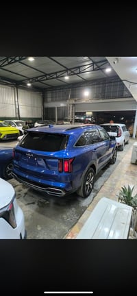 ‏سلام عليكم ‏للبيع كياسورنتو  ‏موديل 2023  ‏ دخول جديد ‏رقم أربيل باسم...