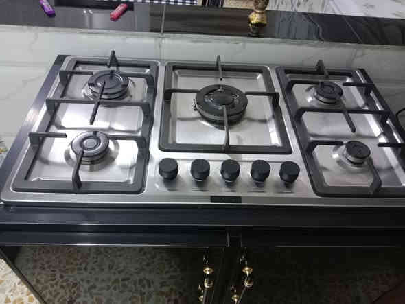 السلام عليكم / طباخ للبيع السعر 110 قفل
***********
