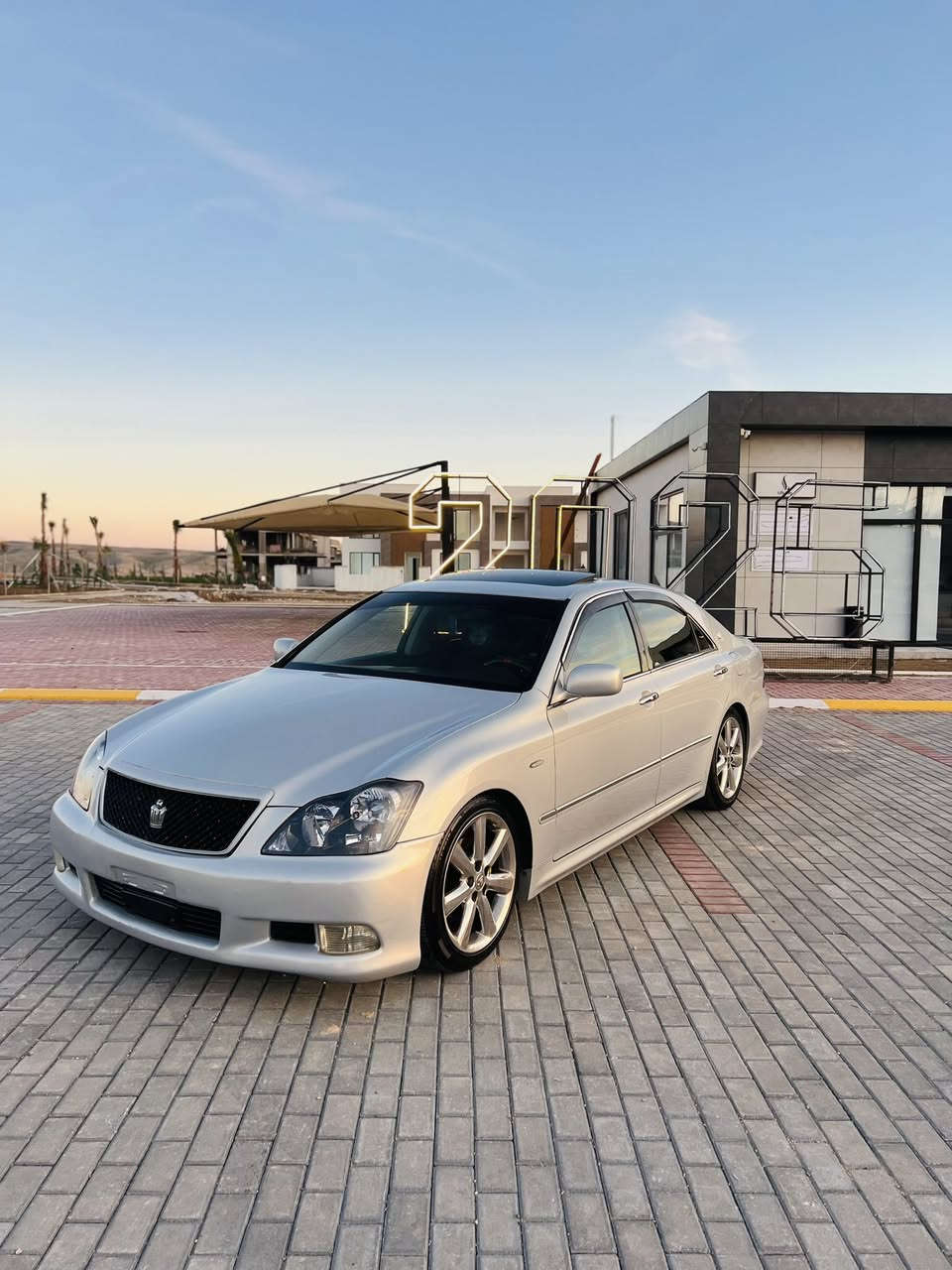 گۆڕینەوە و فرۆشتن
سعر72وەرەقە 
GRS Shahena 182
بێ دووکەڵ مووسس مووسس
3دووگمە 2005 کامل کراوە بە 2007
کوشن جڵد هیتەر خەزن سڵایت
کوشن لۆک لۆک ساج لۆک داشپول لۆک سەقف شوشە 
لاشەی بل پاکەت📦 
بێ زەڕبە بێ لێدراو بێ کەڤەر گۆڕاو 😴
4 ویل دینگەی ئیستیل بیلادی لە ژێرە
250 مەسرفی نیە 
جووتی زینۆن بەقوەتی لەسەرە
سووکان سپۆڕتی تۆمسی عەزەڵە
گێچی 260 🛫😮‍💨
لەسەرە بۆ جوانی 
سەرە گێڕ  سپۆڕت 
گێڕ مەکینە بەشەرتی 10 فیتەر
دووپارەچەو نیوو بۆیاخ ئەووروپا
چوار دەبڵ RS خراوەتە سەر بە دڵی خۆت بەرزوو نزمی پێبکە
سەیارەکە سفرە بۆ 250 مەسرف مەگەرێ 
سعر 72 گاڵا چات کراوەیە 
ژم/***********
