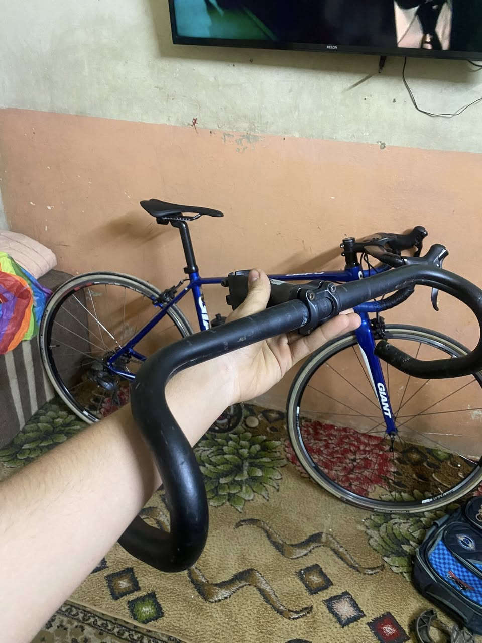 سلام عليكم غراض مستعمله للبيع الاسعار جوه الصوره اكو توصيل للتواصل ***********مكاني بغداد
