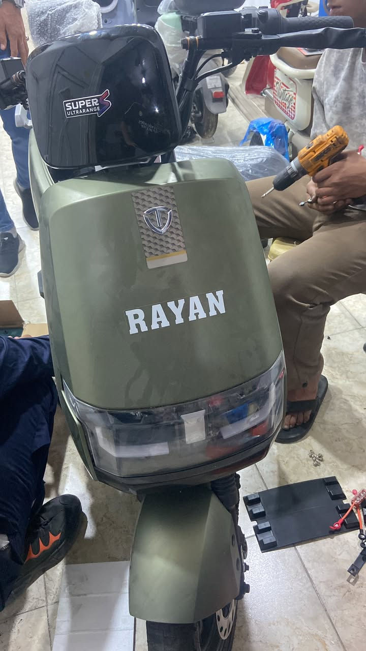 دراجه تيسلا للبيع قبل شهرين اخذتها بعده جديده شركه طاليج دراجه نضيفه بعدها ب كارتون ماخذها من محمد الوكيل مصنع الريان ***********
