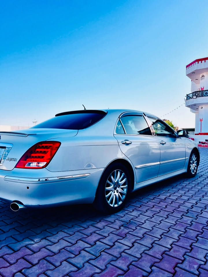 ماجستا 2007 للبيع كصه تكم فقط
المواصفات

5دكم .

محركها V8 الحجم 4300.كير محرك شرط 

كشنات ملكي المرغوب  اصل. 
تبريد امامي خلفي3قطع.

اربع كشنات كهرباء.

3برده خلفيه وجانبيه كهرباء اصليه.

5بصمات ابواب+بصمة تشغيل+ صندوك شفط 

كشنات خزن ميموري.

حساسات  امامي وخلفيه

كامره خلفيه 

بگ لايتات لد اصل.

ثلاجة

ستيرن كهربائي

تحكم ستيرن+كروز تثبيت سرعه.

جنطه جكات كهرباء شفط. )(السعر 52بيها مجال)))***********)يرهم مراوس

