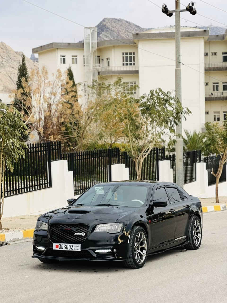 ئؤباما
براوه يه 
بؤفرؤشتن يان گؤرينؤ به شتئك به دلم بئ. 
مؤديل٢٠١٤
نمنونه له جوانى بئچالو شوخت
قه پات مؤسه ساف به س پانؤراما نيه 
كوشن ساردو گه رم 
هيته ر 
گئر له مس
شاشه گه وره 
كامل ئمپى فايه ر
سالانساى سپؤرت
ده بل سالانسا
شه غال 
ئؤتو كامل زينؤز
***********
