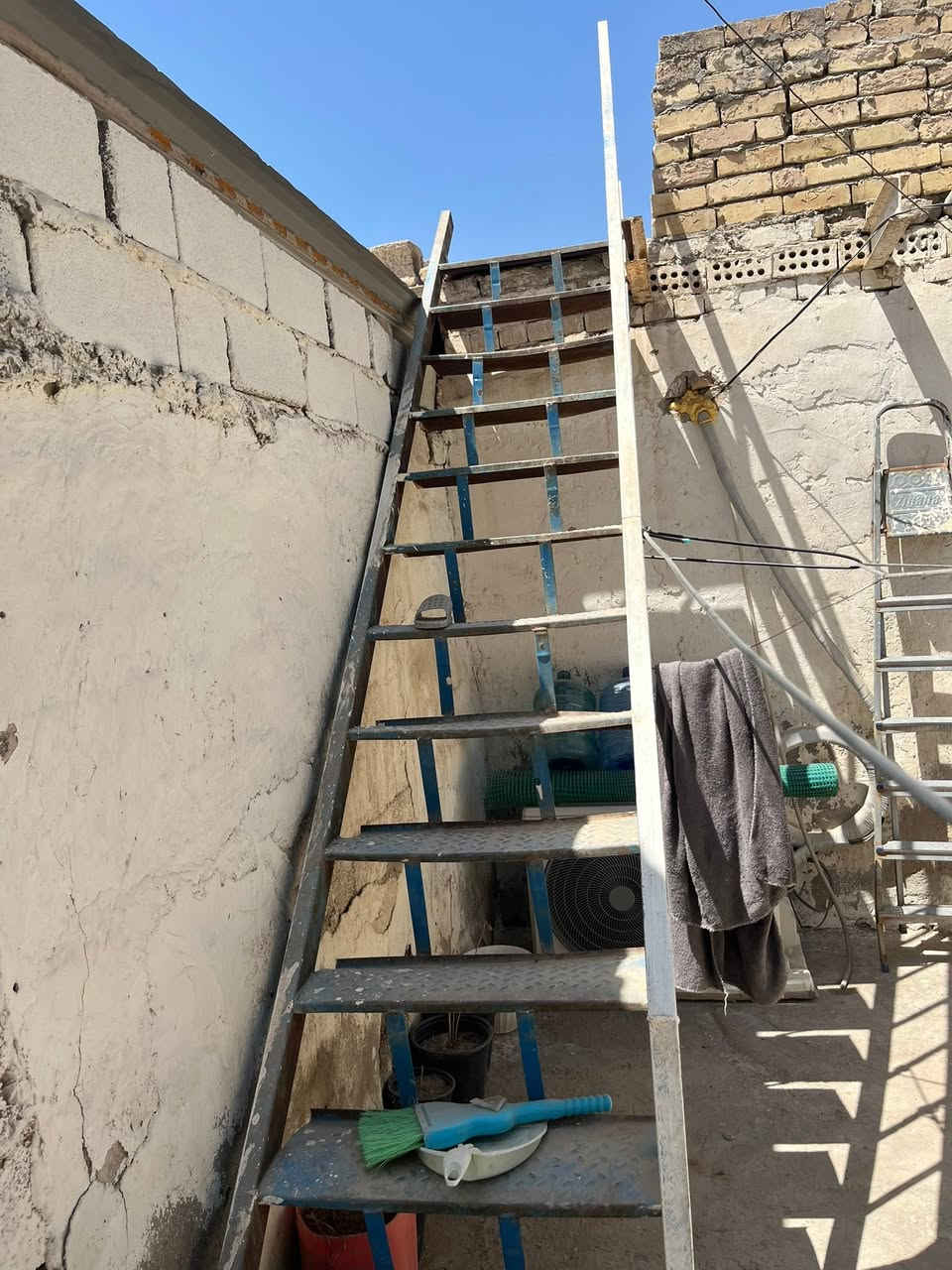 بيع درج حديد في بغداد المشتل ***********
