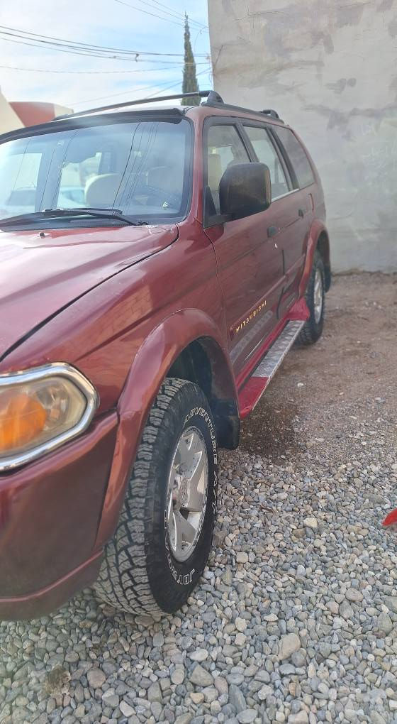 میتسوبوشی مونتیرو مودێل 2000  دەبل اکسن  مەکینە 6پستن مەرغوب نە حیزامە بەس دفروشم حیزام  ، سعر 58 مجالەکێ تێدا هەی رەقەم تەلەفون *********** ریسالا رێنەکن نەیا منە یا هەڤالەکێ  تەلەفونا وی رەقەمی بکن ... سميل, دهوك
