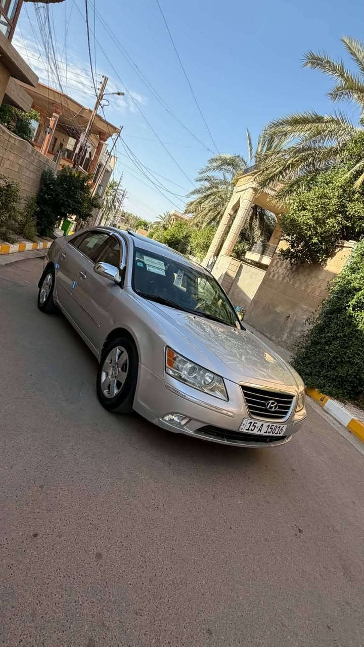 السلام عليكم. للبيع. سوناتا. موديل 2009
فول مواصفات 1 /1
انبار. تحويل مباشر. الدولي.  
وارد امريكي. ليبل واحد
صبغ صفحة كاملة سب جراد
عندي صور فيديو قبل صبغ 
محرك 2400 دوش كفاله 
محرك. كير. صدر. تبريد. 
سياره جاهزه من كلشي. 
السعر 105 وبيها مجال بسيط
مكان سياره الانبار قضاء هيت
الاتصال ***********
 ***********
