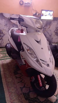 جيتي ار للبيع كفالة عامة مكينة و كفر ختم واحد دراجة صالة سبوع طالع من ...