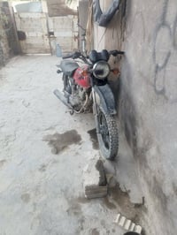 دايوان للبيع شغالة السعر 200بيهة مجال بغداد 07709085758