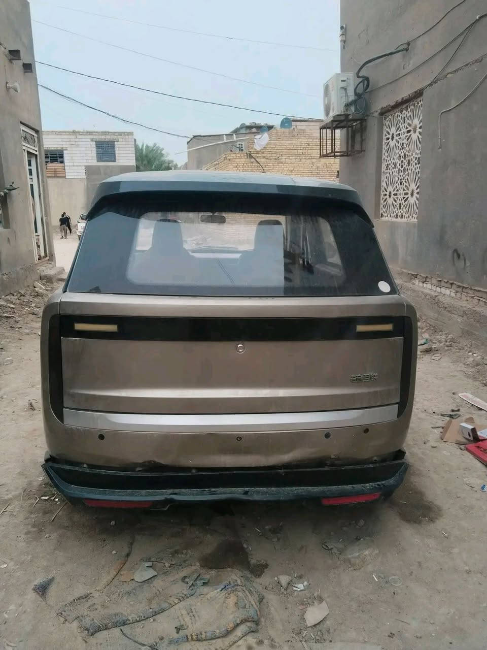 رانج روفر  كهربائيه ع شحن موديل 26 يعني الرقم لصعب 
 مكينه 8 سلندر توين تيربو سوبر جارج تنفس طبيعي 

السيارة ماشية 965 الف كيلومتر 

مواصفات فول ١/١ 

سلايت 

جكات تصعد تنزل 

كشنات كهرباء كشنات خزن وكشنات تدفئة حار بارد حته صخان بيها

تبريد كنتوري + مركزي 

 53 مودات سياقة 

دبل اكسل 

 دوسات كهربائية 

 + مرايات كهرباء كامل . نقاط عمياء

رادارات امامية وخلفية 

كاميرات 480 درجة 

 وهواية مواصفات ما ينعدن 

كهربائيات وكير ومكينة بشرط افحص عند 30 فيترات

اللون ،ابيض طافي مثل ما موضح بصوره .
شباب ما يشتري لا يكسر بحلال العالم


**إذا كنت صاحب هذا الإعلان وتريد حذفه لأي سبب، رجاءا أرسل رسالة إلى الدعم الفني**