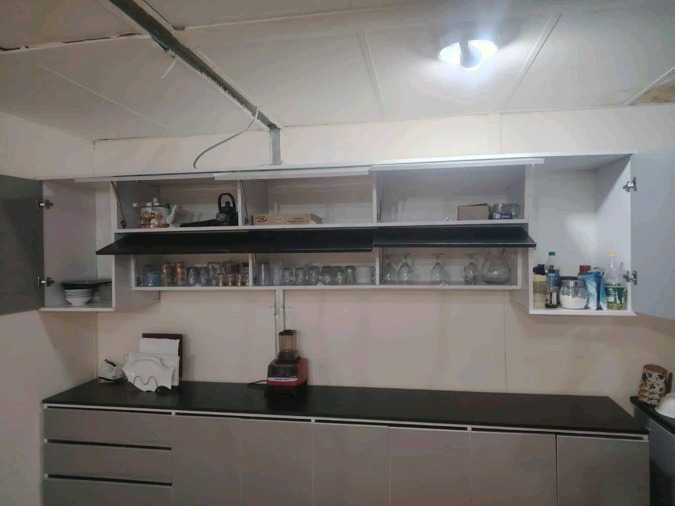 العنوان واسط قضاه الاحرار 