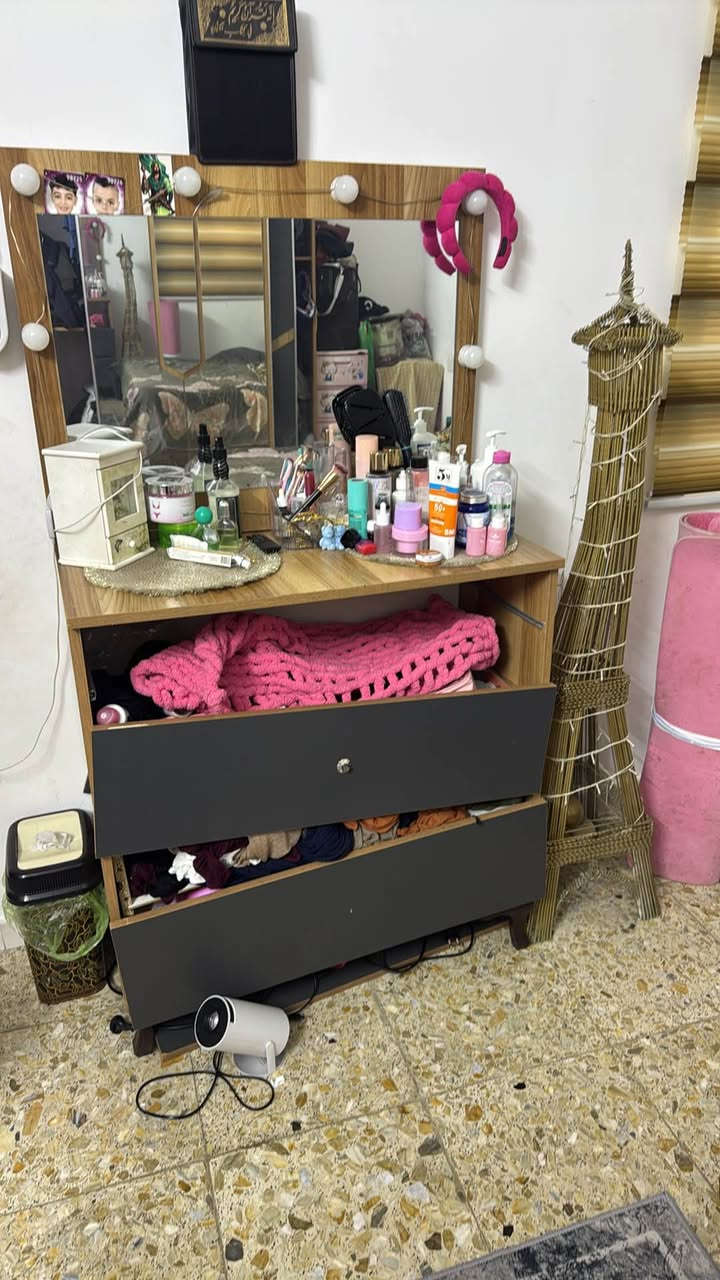 ‎ييع غراض بيت مستعجله )الغرفة ب150 الكاونتر ب١٠٠ تخم ديوان ٨ مقعد سبلت طنين ٣٠٠ طبلات ب٢٥ ستاند ٢٥‎ بغداد, العراق


**إذا كنت صاحب هذا الإعلان وتريد حذفه لأي سبب، رجاءا أرسل رسالة إلى الدعم الفني**