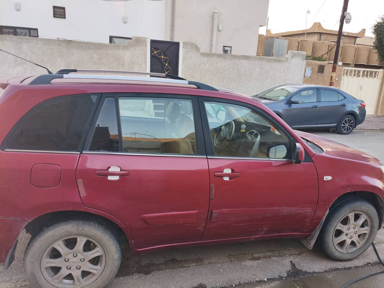 تيكو موديل 2013
سيارة بأسمي رقم صلاح الدين تحويل مباشر ثاني يوم 
سيارة نضيفه 
تبريد ثلج 
تخم تاير 
باتري جديد 
جامة امامية جديدة 
كير  ومحرك بوضع جيد 
صدر نضيف 

السعر 53 $ وبيها محال
للاستفسار رقم موبايل ***********---***********
ومتواجد واتساب اي استفسار اني حاضر
مكاني صلاح الدين تكريت
