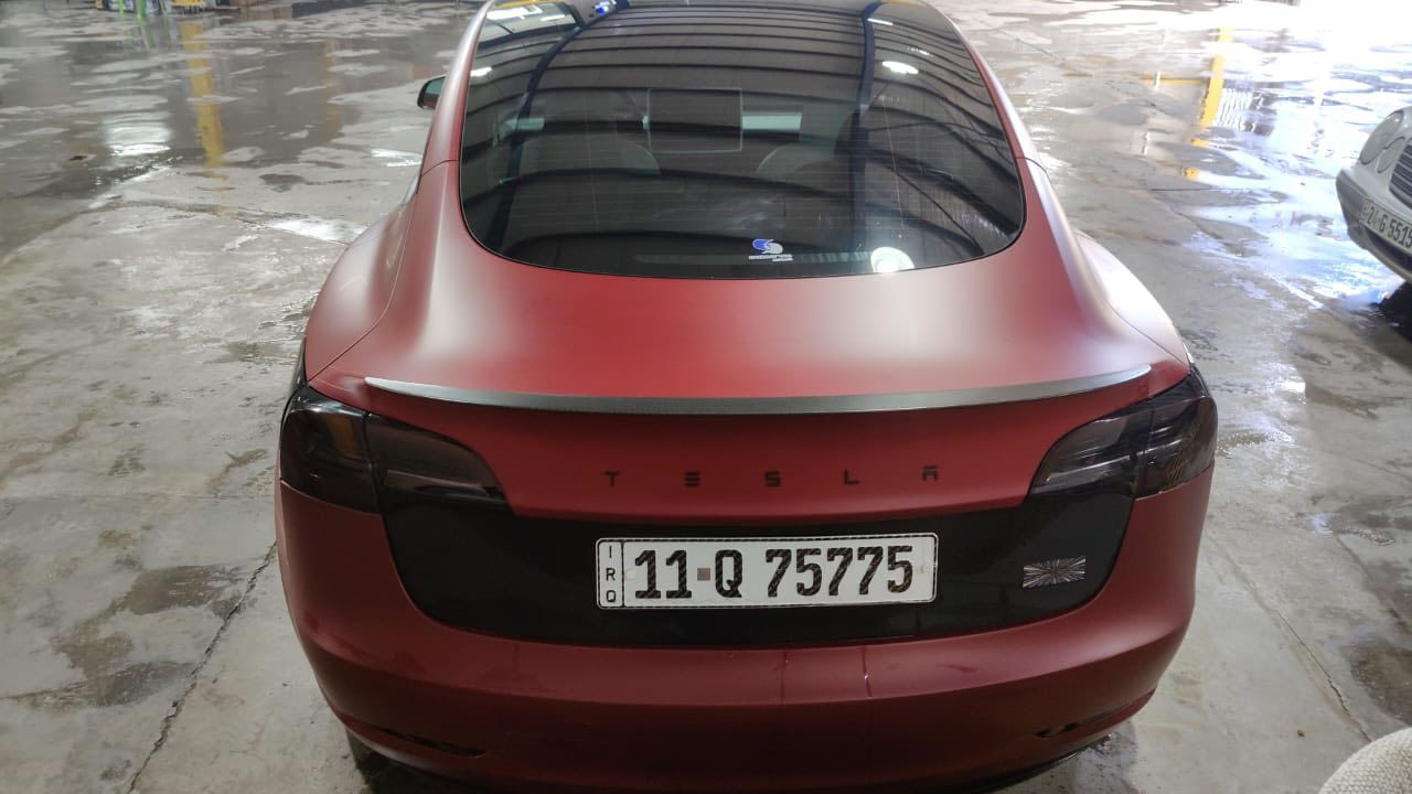 السلام عليكم
تيسلا   Model 3 
موديل 2023 
 بيرفورمانس 
 كلين  بدون ضرر 
ماشية 20,000 km 
مغلفة ppf كامل 
 السعر 21,000$ 

للاستفسار 
‭0774 511 1105‬
