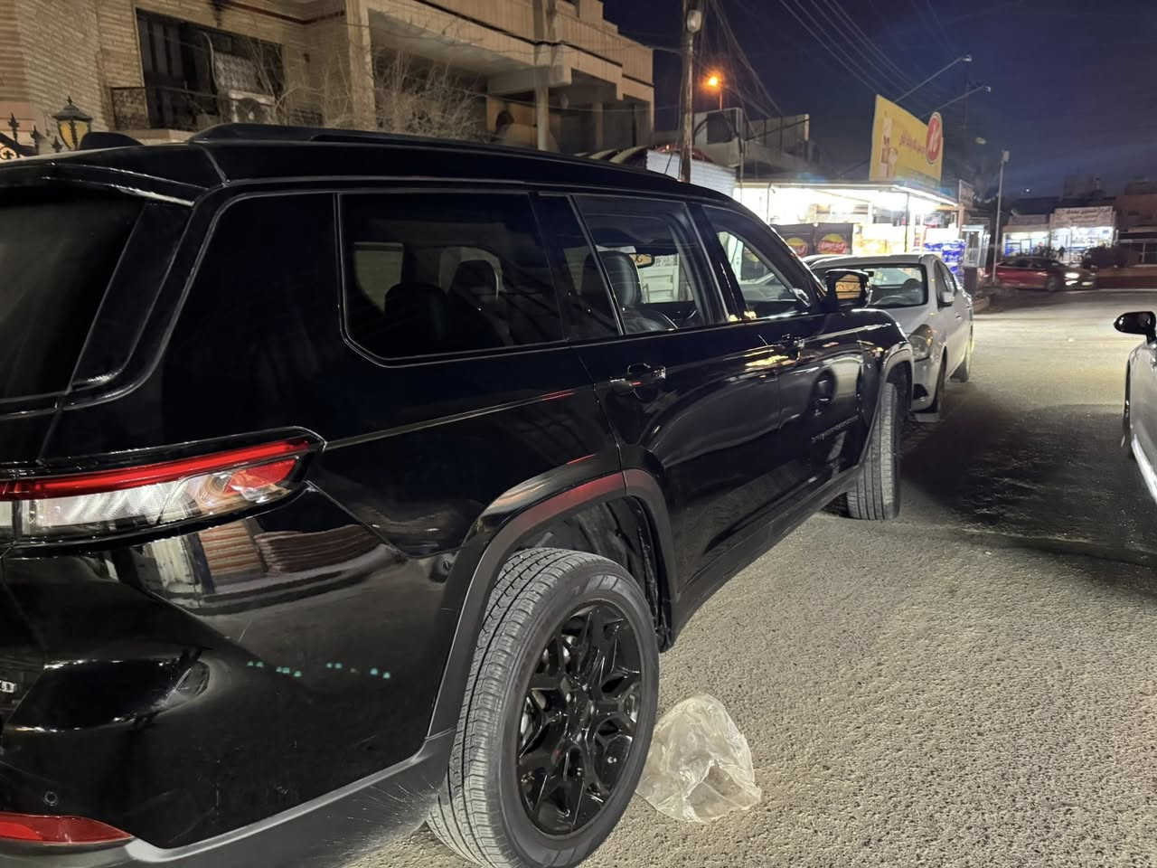 ياالله

السلام عليكم جيب كراند شيروكي2023 وارد امريكي 

2023 JEEP GRAND CHEROKEE, L LAREDO X 4X4

المسافة المقطوعة : 51 الف ميل 

         حجم المكينه : 3.6    V6

الضرر :سرقه بيبان جاملغات بنيد صندوك  و مشحونات للعراق و شاحنين السياره يعني القطع فقط مفتوحه و مشدوده  نفسهن 

                   الايرباك : سليم مطاك ولا ايرباك   

#مواصفاتها لمتدد

1.شاشه

2.بنوراما

3.كشنات جلد

4.كشنات كهرباء 

5.ويل كب

6.رادار امامي

7.لايتات زنون 

8.هيتر بالاستيرن 

9.بكلايت لد

10.حساسات خلفيه 

11.تشغيل عن بعد

12.اشاير بالمري 

13.بصمة ابواب

14.هندبريك بصمه

15.رادارات 360

16.كامرا خلفيه

17.هيترات بالكشنات

18.قطعتين تبريد

19.سبعه راكب  

20.بصمه

#السعر : 285 مرقم بغداد وبيها مجال   

تفاصيل اكثر هذا رقمي *********** تحياتي 

مكاني بغداد حي الجهاد
