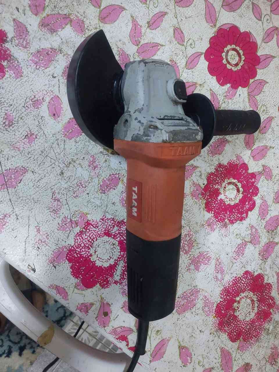 غراض استخدام قليل نظيفات المكان النجف تفاصيل على الخاص او الاتصال على الرقم ***********
