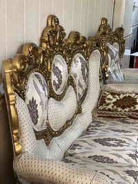 تخم ملكي • تصميم ايطالي • نظيف