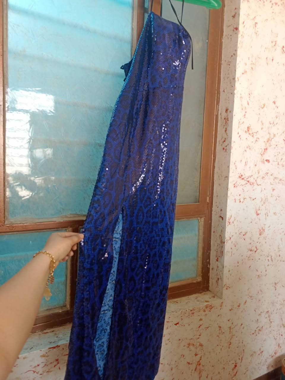 بنات فساتين وملابس ع خمسة وعشرة واكو بيهن لا اغلى والجنط هم نفس شي


**إذا كنت صاحب هذا الإعلان وتريد حذفه لأي سبب، رجاءا أرسل رسالة إلى الدعم الفني**