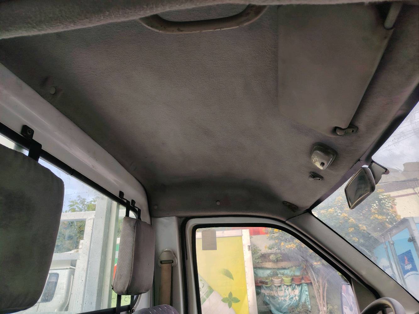 سلام عليكم شيري حمل  موديل 2011  رقم انكليزي  سنويه  ٢٠٢٩رقم بغداد  مصفره من ضريبه( تحويل مباشر)  مكينه وكير واكسل مكفولات صدر جديد كهربائيات كله شغال تدفه  شاشه لمس دوشمه جديده   بدي نضيف   شواصي كدامك مكان بغداد المدينه سعر ٤٣ وبيهه مجال ***********