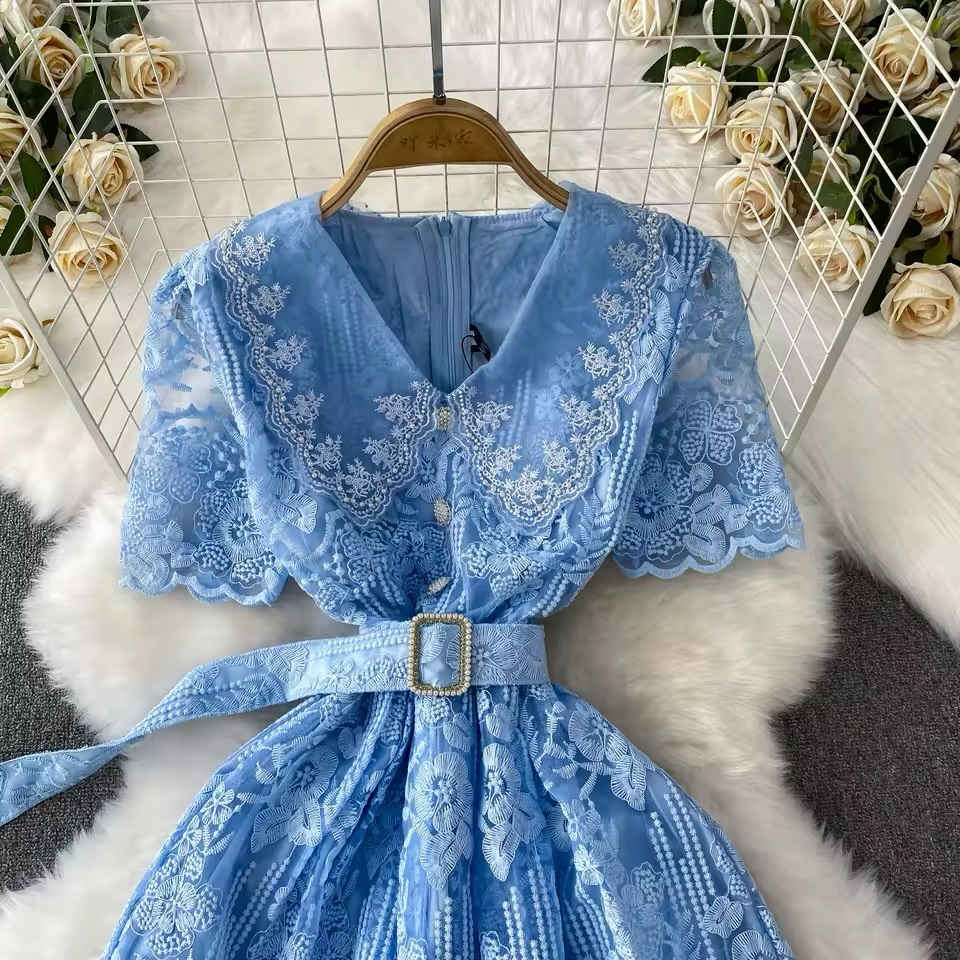 ⁨	⁨	فستان كيبور يجنن 🙈💞
الطول 119 سم 
السعر :60 الف 
القياسات S M L Xl Xxl⁩⁩


**إذا كنت صاحب هذا الإعلان وتريد حذفه لأي سبب، رجاءا أرسل رسالة إلى الدعم الفني**