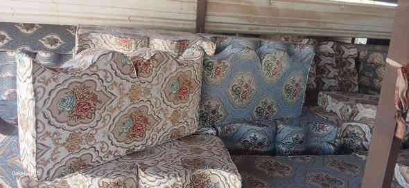 جلسات عربية كل الالوان والقياسات متوفرة وباسعار مناسبة للتواصل ع الرقم ***********
