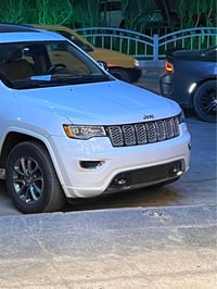 جراند شيروكي اوفرلاند • ٢٠١٩ • ماشي ٤٨ الف