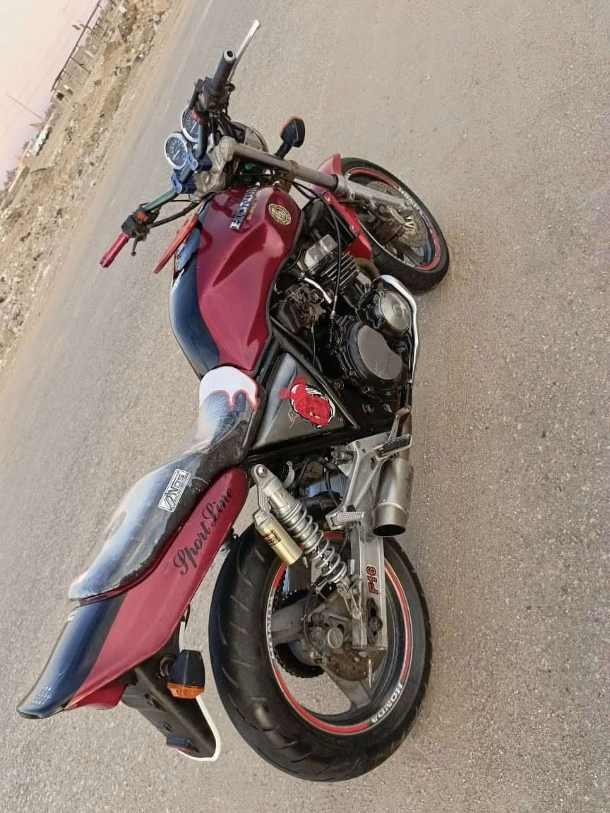 سلام عليكم  البيع او مراوس سيبي فور  للبيع  جيل اول مال جناي  كلشي شغال بيها شاير دراجة  كامله للخير  مابيها كل نقص جديده تجي شغل وتروح مكفوله كفاله عامه وكمرك متفوع تمام  سعر مليون 500 وبيها مجال شراي يتصل  مكان بابل ‭0787 113 3095‬
