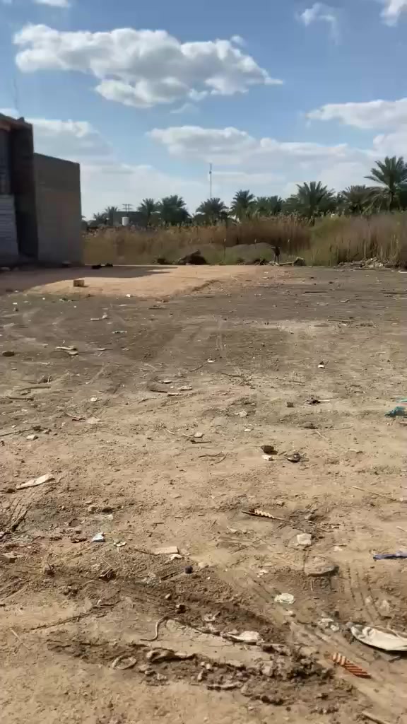 ياللة

عرض اليوم جديد 
قطعة ارض 375 م  واجه8.5 والباقي نزال
كافه الخدمات متوفره
عرض شارع15م
بسعر مناسب 

كربلاء الحسينية العطشي حي رسول قرب المدرسة الصينية
***********
