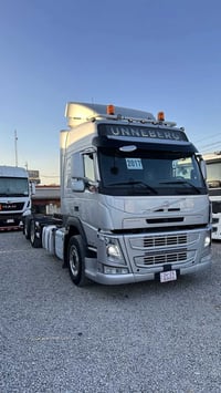 فولفو FM450 • موديل ٢٠١٧ • ٦٨٠٬٠٠٠ كم