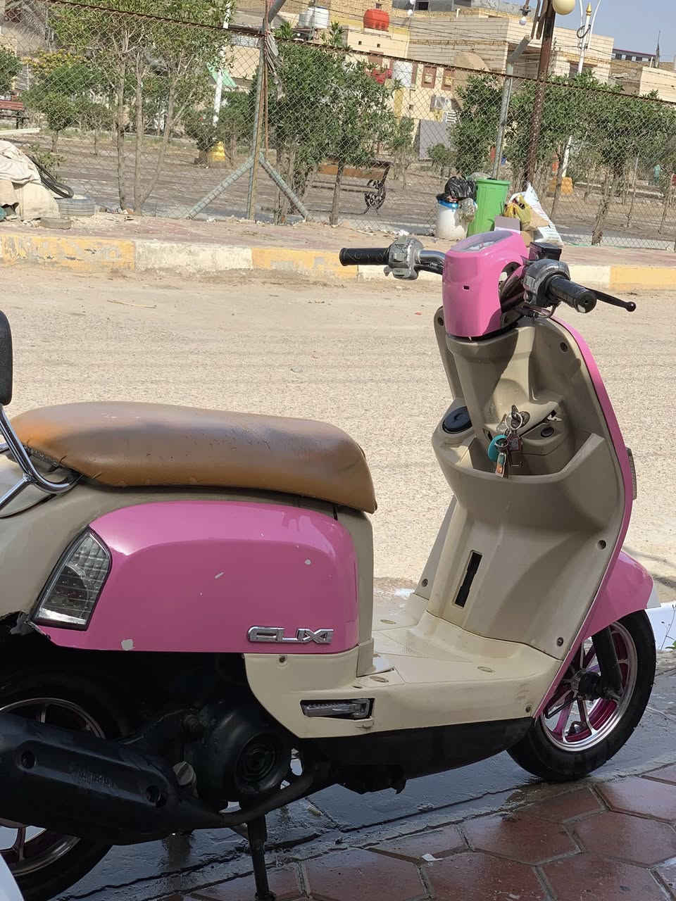 ,ِاسلام ,ِعليكم
على بركه الله دراجه ماكس بوليسي مفتوحه اكرر مفتوحه بوشه وبستم أصليات 55 تخم ويل اصلي وتخم تاير الدراجه نكره سلف هندر كله شغال سكن لايت امامي بك لايت  إشاره كرستال محوره كتف رباعي الدراجه ما بيها اي نقص الشاهد الله حلوه الدراجه مكان الدراجه الناصريه مركز
والصور مالات اليوم الدراجه ب الواقع احلى بهاوي
التواصل ***********
