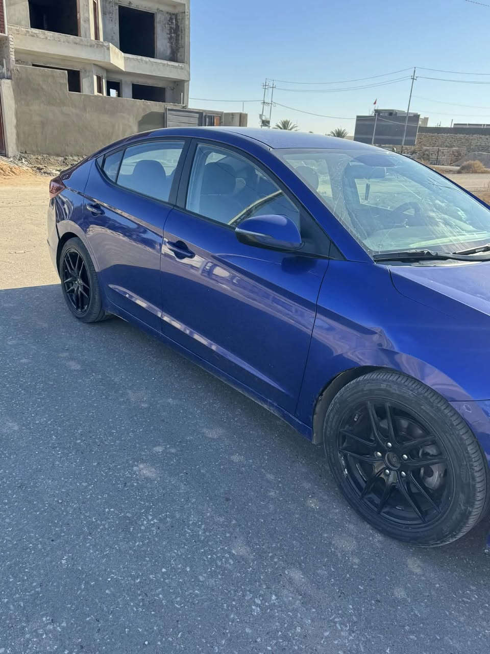 السلام عليكم
النترا موديل 19 

رقم بغداد 

ماشيه 133 كيلو 

نص فول 

تحكم 

كشنات تدفئه 

كامرا دواره

رادار امامي 

تبريد فول 

تخم تاير جديد 

السعر ،،135 وبيها مجال 

استفسار ***********
