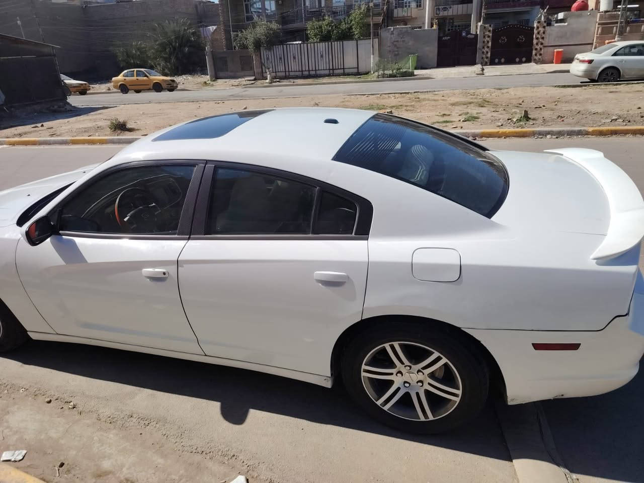 السلام عليكم
جارجر خليجي ٢٠١١
السياره بيه تبديل باب السائق فقط
مواصفات الخليجي معروفه
سياره فتحه سقف
داخل جلد لونين اسود احمر
شاشه كبيره
دبل مروحه
تخم تاير
صدر جديد
محور عربانه جديده مال ١٩
رقم بغداد انكليزي وهزه جديده
رقم الهاتف *********** اتصل تفاصيل اكثر
بغداد الشعب
