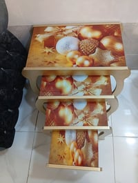 طاولة • للبيع • ديكور